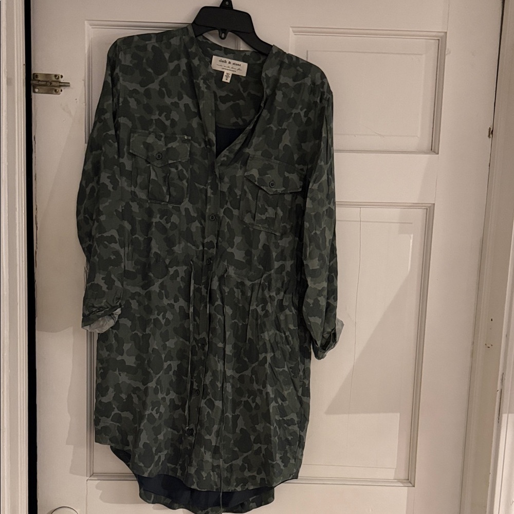 Cloth & Stone Green Camo Dress